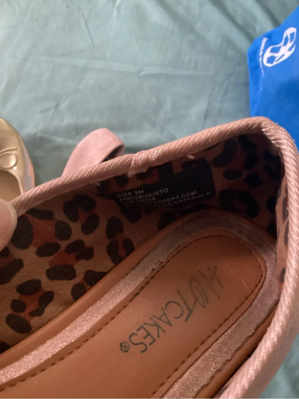 Gold Bow Ballet Flats - Women